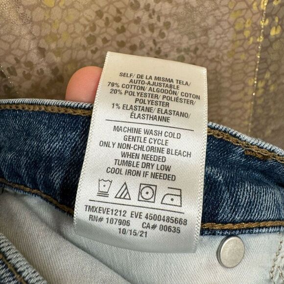 Hudson Lana Boyfriend Ankle Jeans Raw Hem Size 27 - Picture 5 of 10